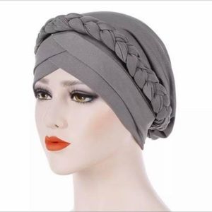 Bonnet for women